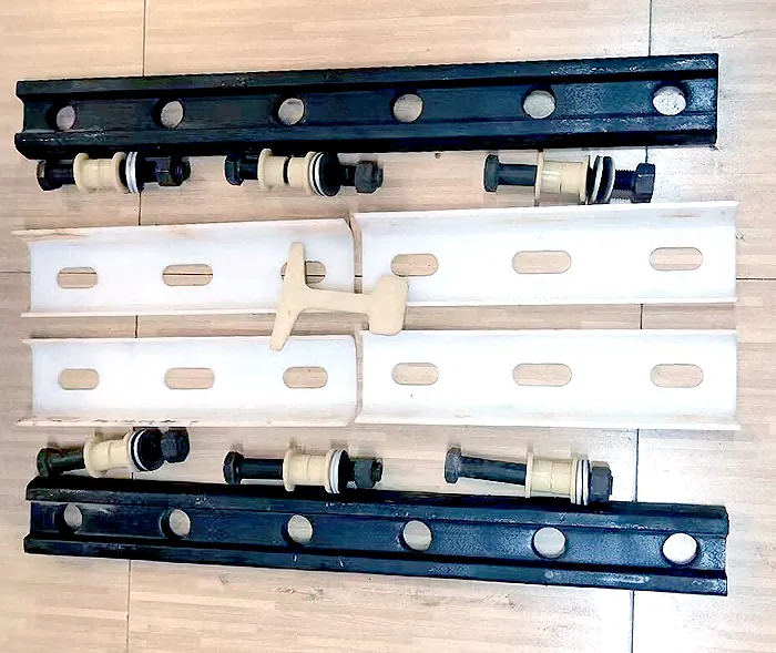 Plat Ikan Kereta Api BS