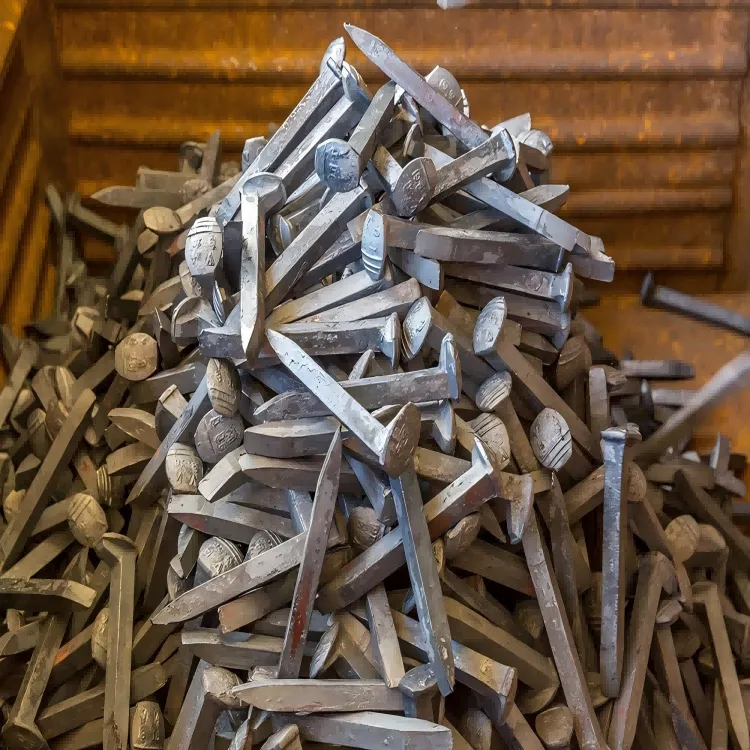 Spike anjing kereta api keluli karbon grooved